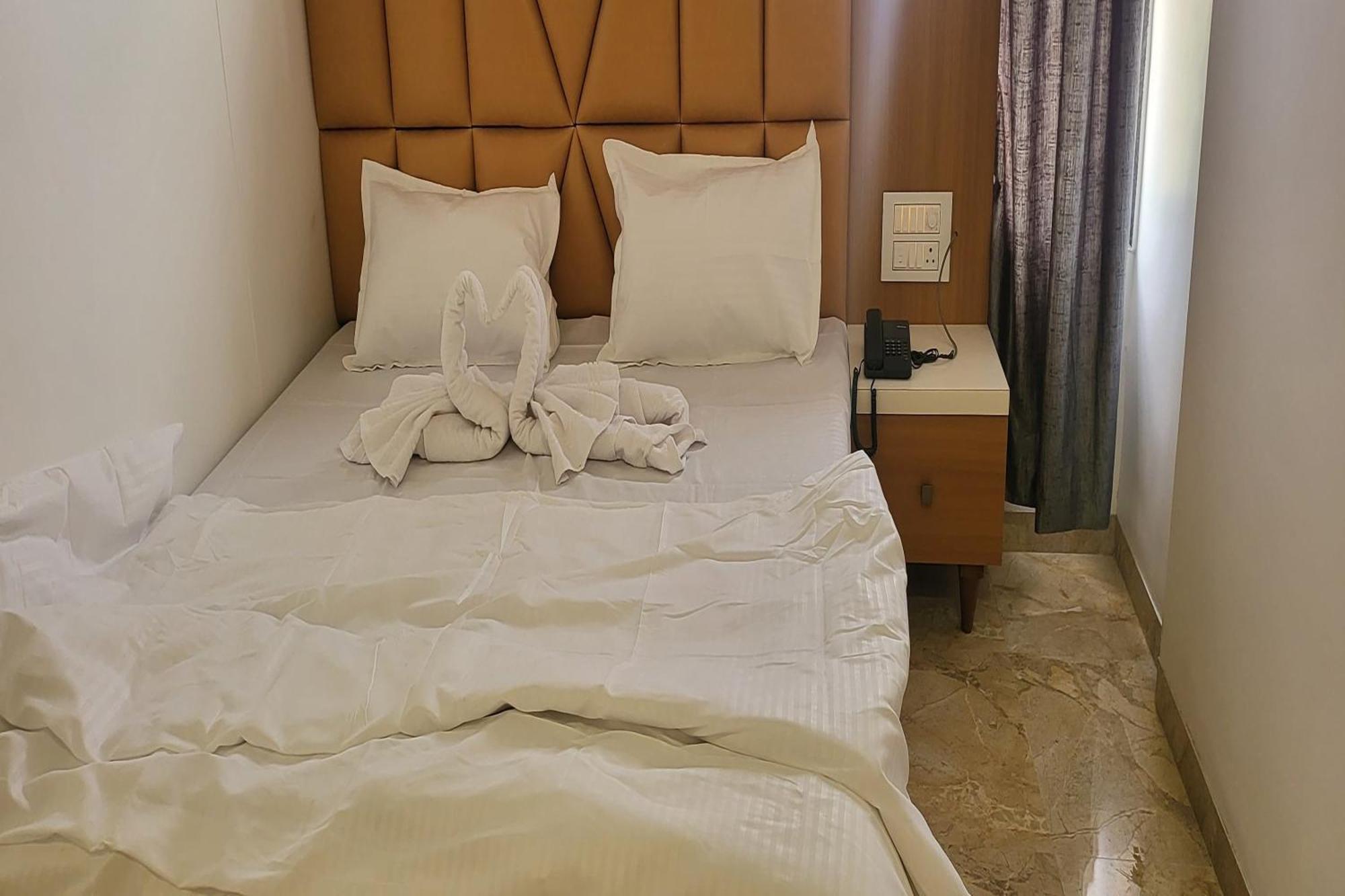 Hotel Ruchi Executive Satara Exterior photo